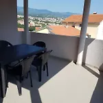 Bozic شقة *