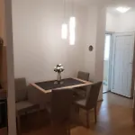 Bozic شقة نوفي فينودولسكي