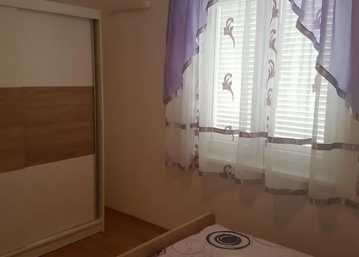 Bozic * Novi Vinodolski